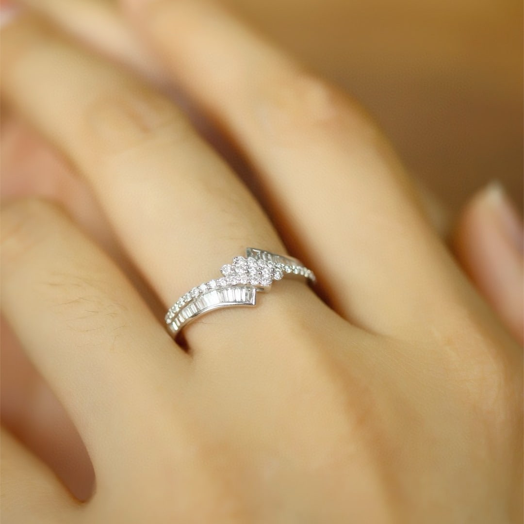 14k Gold 0.50 Ct Natural H Diamond Ring - 5