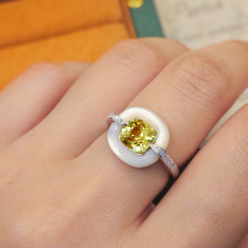 14k Gold 1.88 Ctw Natural Chrysoberyl & Diamond Ring - 5