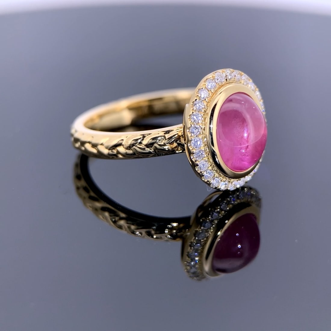 14k Gold 2.45 Ctw Natural Ruby & Diamond Ring - 3