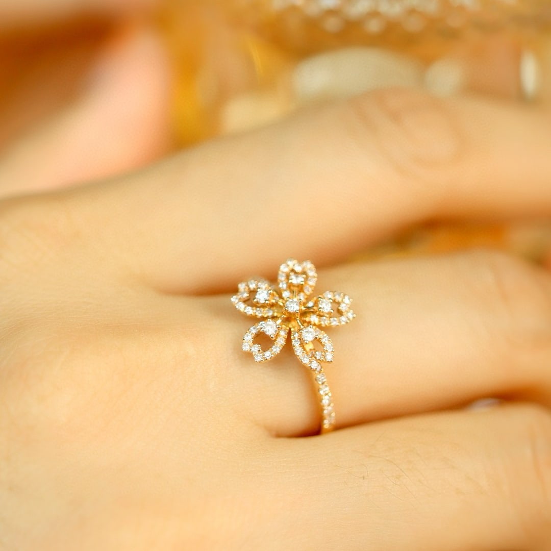 14k Gold 0.48 Ct Natural H Diamond & Flowers Ring - 4