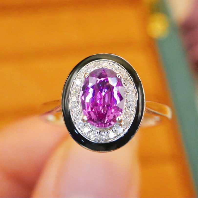 14k Gold 1.06 Ctw Natural Sapphire & Diamond Ring: Ref:230976219 // gold content:14k gold // ring size:7. 25us // // main gemstone:sapphire // shape:oval // carat weight:0. 95ct // color:purple // treatment:natural // // adjacent gemstone 2 : diamond