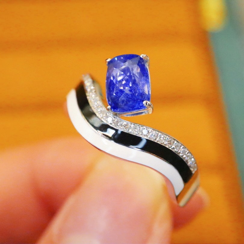 14k Gold 1.12 Ctw Natural Sapphire & Diamond Ring - 2