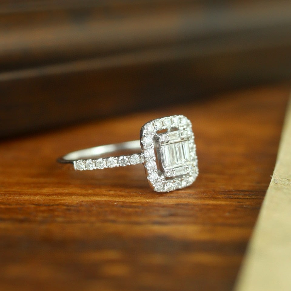 14k Gold 0.70 Ct Natural H Diamond Ring - 3