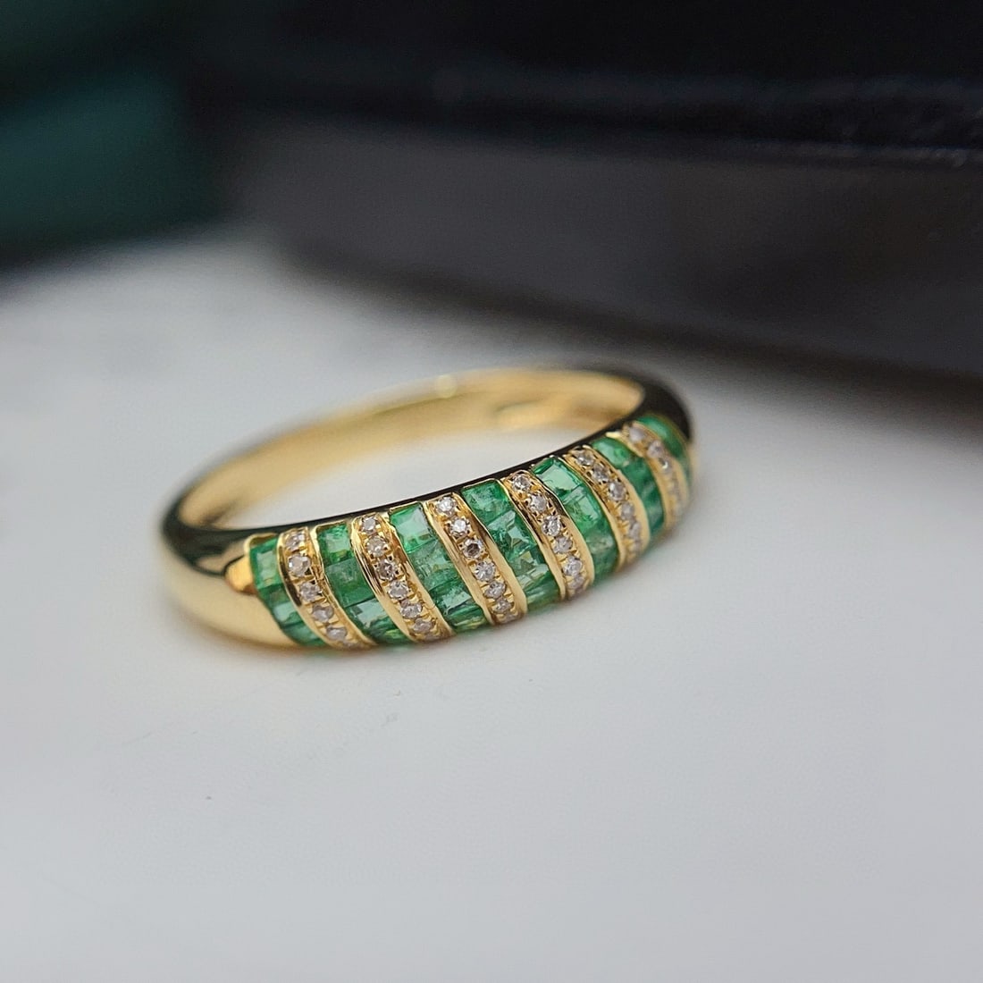 14k Gold 1.00 Ct Natural Emerald & Diamond Ring - 5
