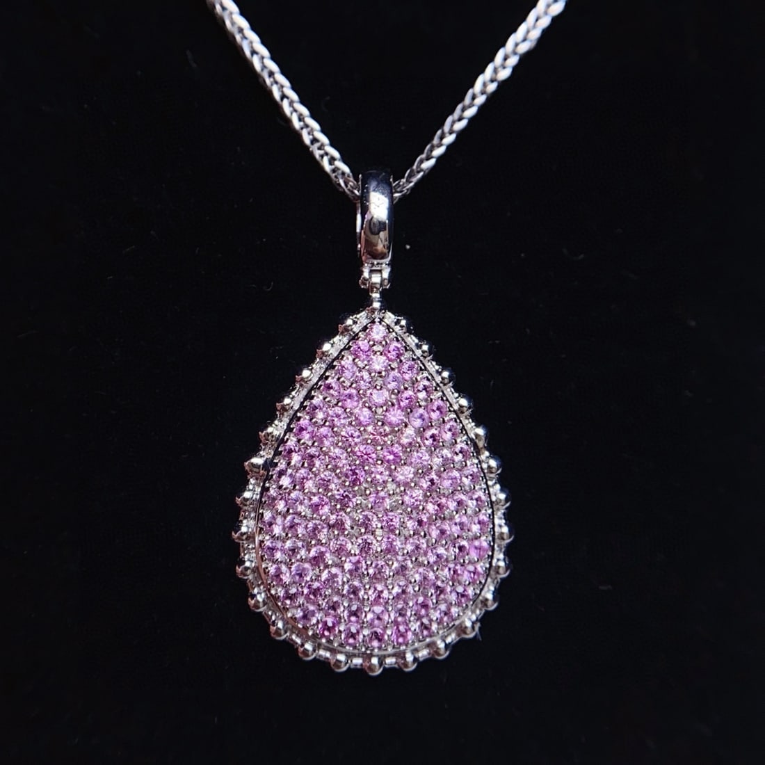 14k Gold 1.45 Ct Natural Sapphire Pendant( Without Chain ): Ref:230976257 // gold content:14k gold // main gemstone:sapphire // shape:round // carat weight:1. 45ct // color:pink // treatment:natural // cut grade:g // Condition: New Low Estimate: 3100 High