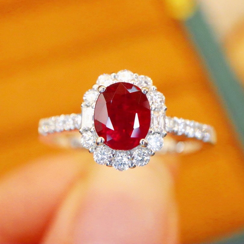 14k Gold 1.31 Ctw Natural Ruby & Diamond Ring: Ref:230976262 // gold content:14k gold // ring size:7. 25us // // main gemstone:ruby // shape:oval // carat weight:0. 93ct // color:pigeonblood red // treatment:natural // // adjacent gemstone 2 :