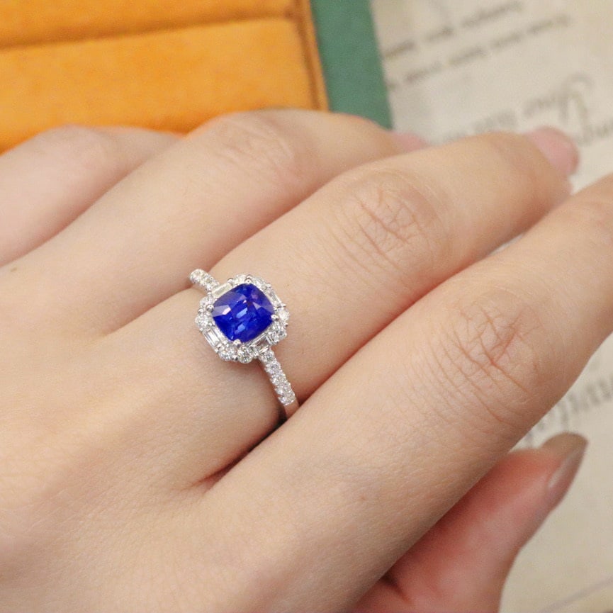 14k Gold 1.45 Ctw Natural Sapphire & Diamond Ring - 5