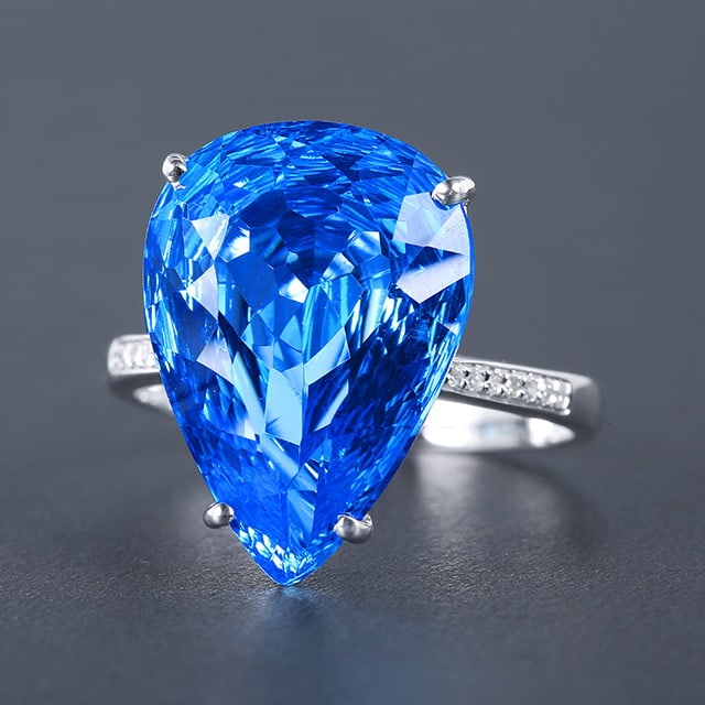 14k Gold 10.62 Ctw Natural Topaz & Diamond Ring - 2