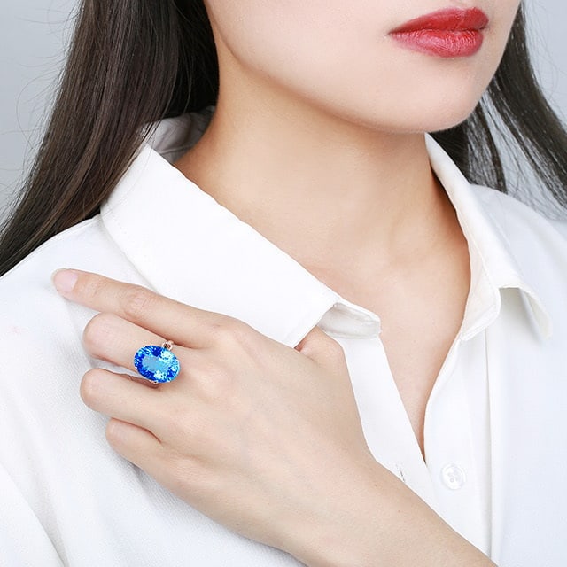 14k Gold 19.97 Ctw Natural Topaz & Diamond Ring - 6