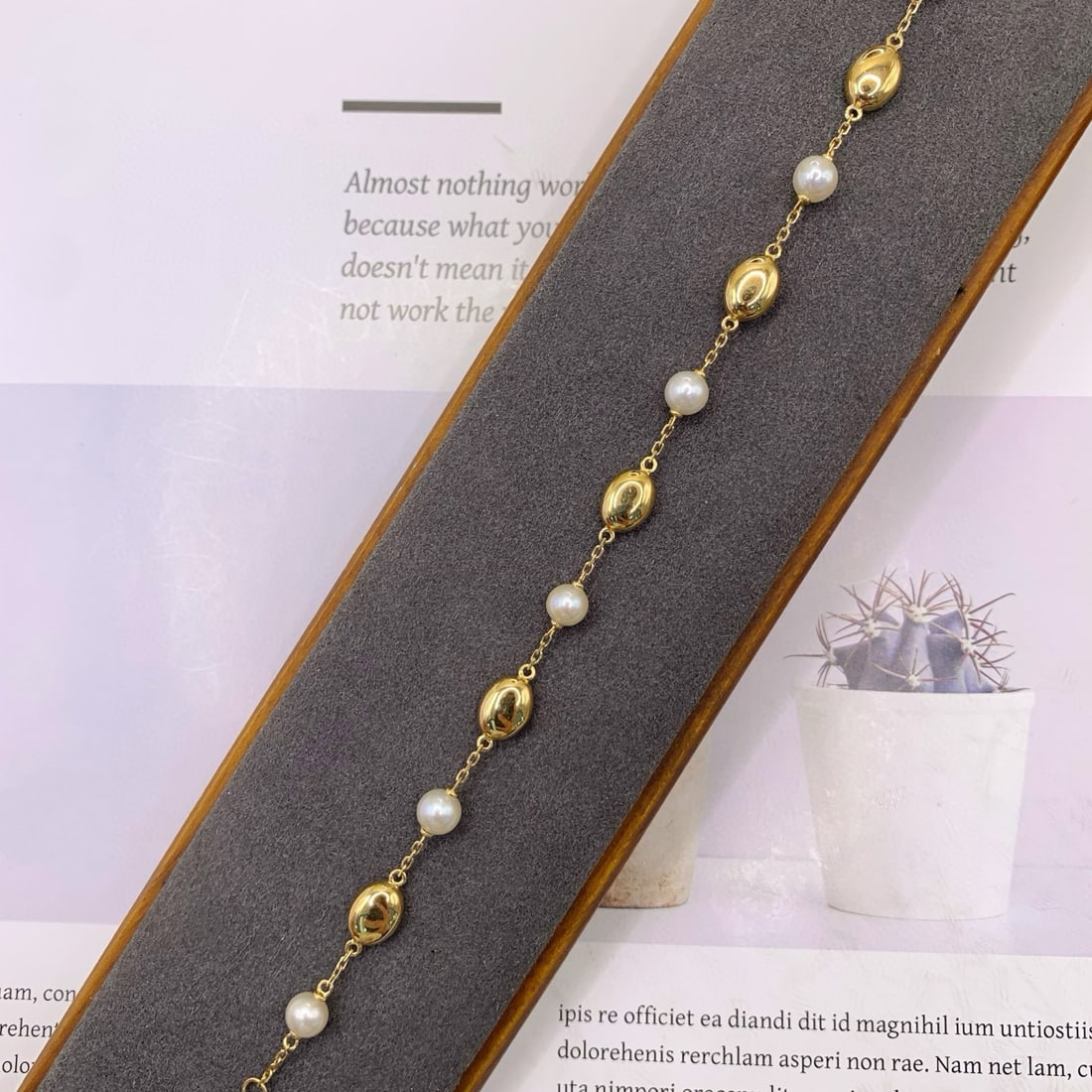 14k Gold 2.48 Ct Natural Opal & Pearl Bracelet - 4