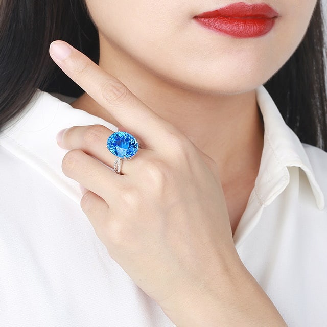 14k Gold 23.23 Ctw Natural Topaz & Diamond Ring - 6