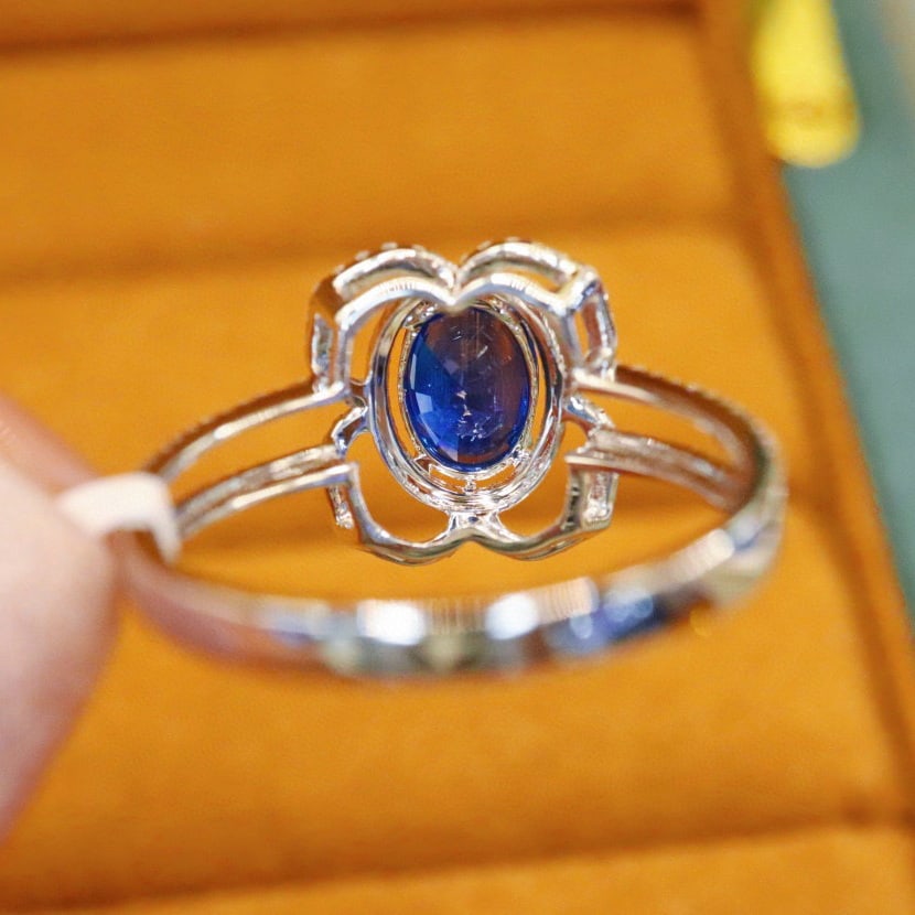 14k Gold 1.43 Ctw Natural Sapphire & Diamond Ring - 4