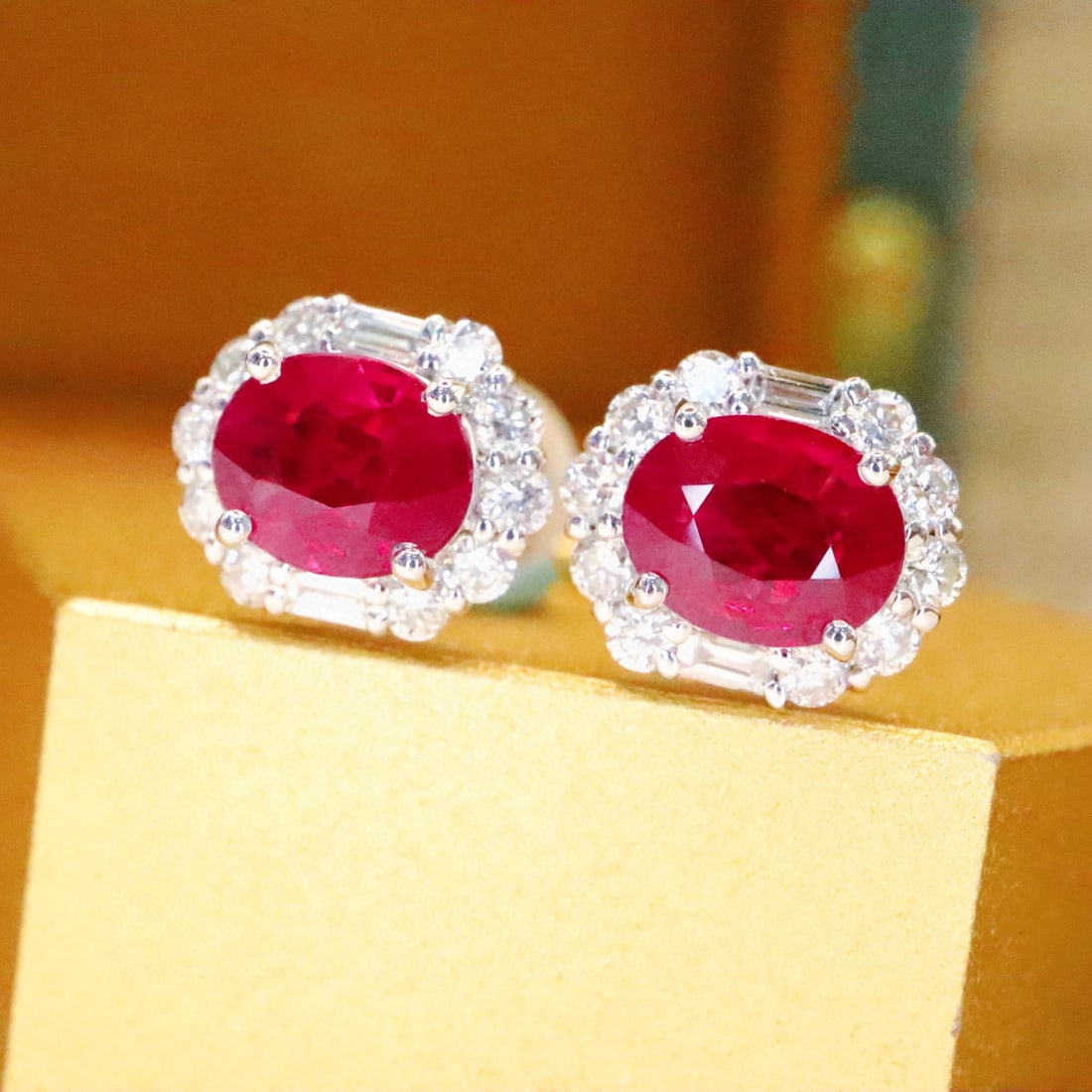 14k Gold 1.36 Ctw Natural Ruby & Diamond Earrings - 3