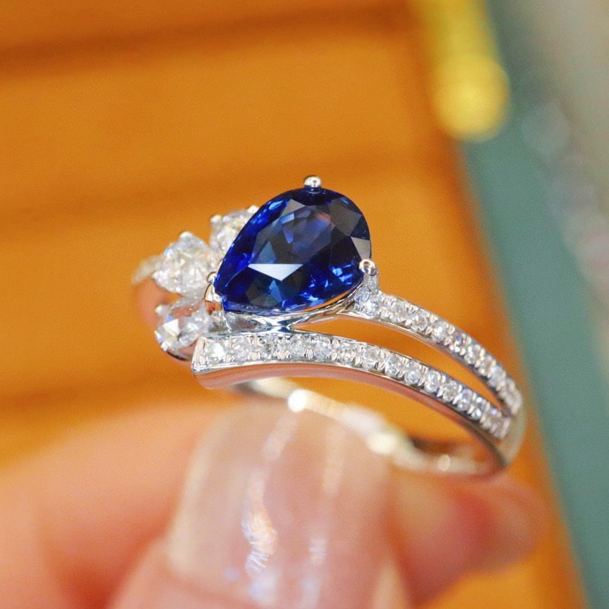 14k Gold 1.30 Ctw Natural Sapphire & Diamond Ring - 2