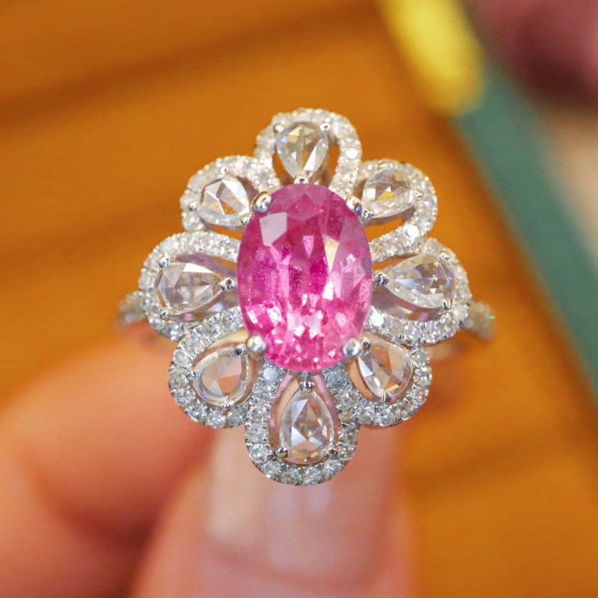 14k Gold 2.16 Ctw Natural Padparadscha Sapphire & Diamond Ring/pendant( Without Chain ): Ref:230976373 // gold content:14k gold // ring size:7. 25us // // main gemstone:padparadscha sapphire // shape:oval // carat weight:1. 50ct // color:orangish pink // treatment:natural // // adjacent
