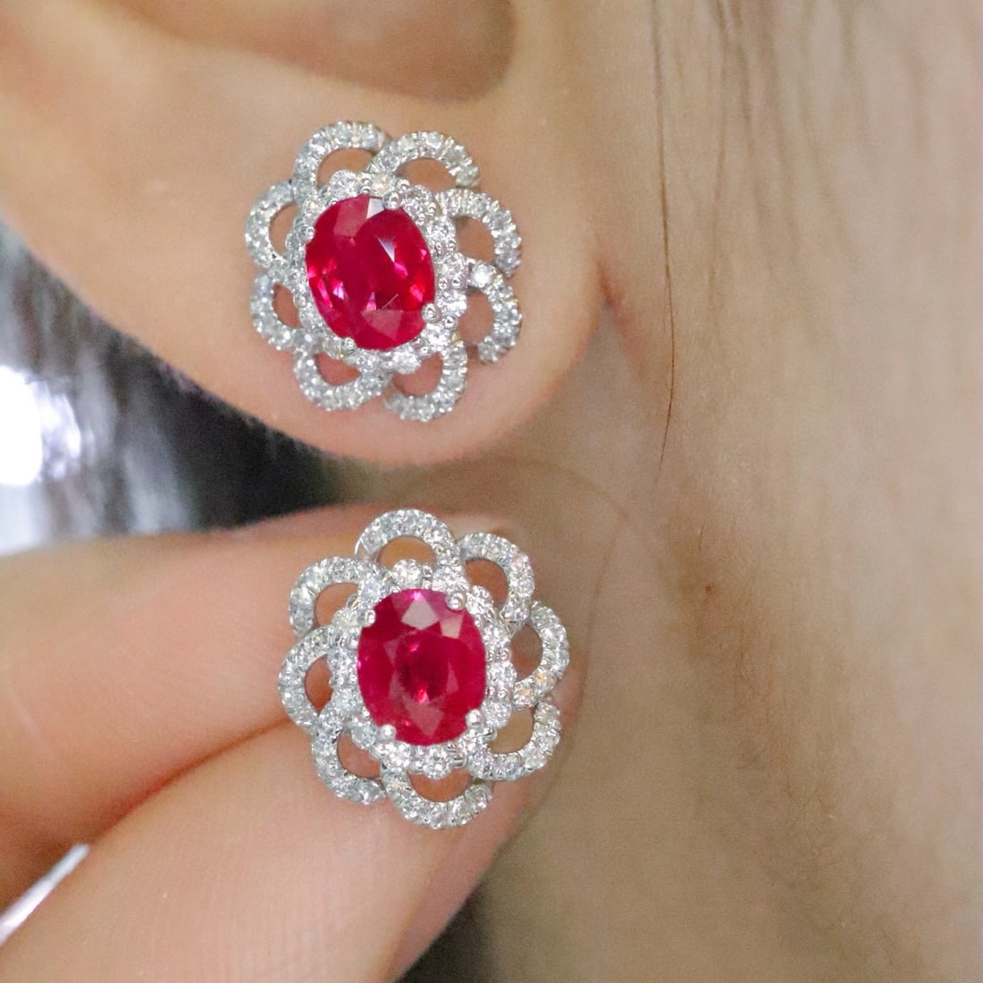 14k Gold 1.66 Ctw Natural Ruby & Diamond Earrings - 5