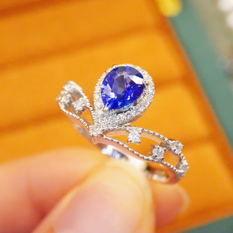 14k Gold 0.93 Ctw Natural Sapphire & Diamond Ring - 2