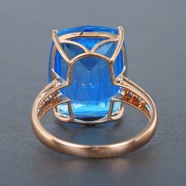 14k Gold 12.35 Ctw Natural Topaz & Diamond Ring - 4