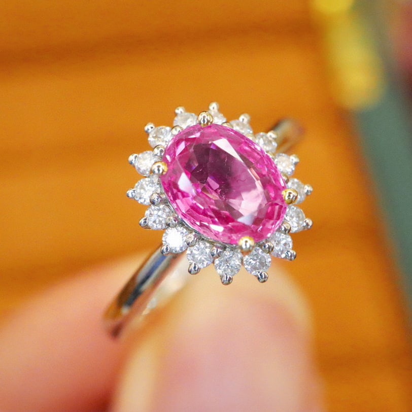 14k Gold 1.51 Ctw Natural Padparadscha Sapphire & Diamond Ring - 4