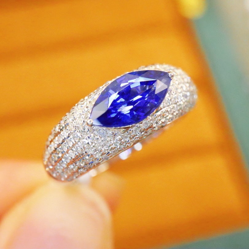 14k Gold 1.90 Ctw Natural Sapphire & Diamond Ring - 2