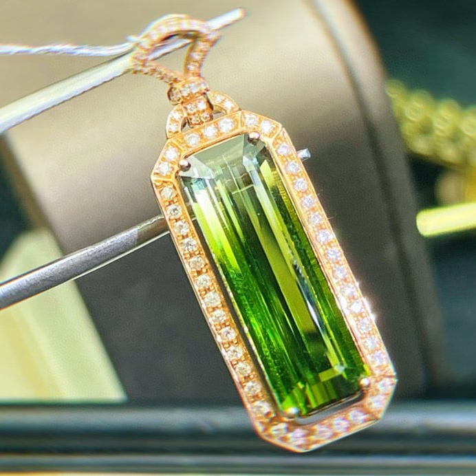 14k Gold 7.65 Ct Natural Tourmaline & Diamond Pendant( Without Chain ) - 4