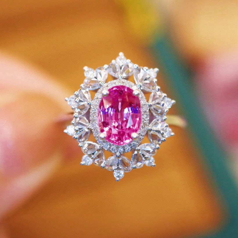 14k Gold 1.75 Ctw Natural Padparadscha Sapphire & Diamond Ring: Ref:230976437 // gold content:14k gold // ring size:7. 25us // // main gemstone:padparadscha sapphire // shape:oval // carat weight:1. 28ct // color:orangish pink // treatment:natural // // adjacent