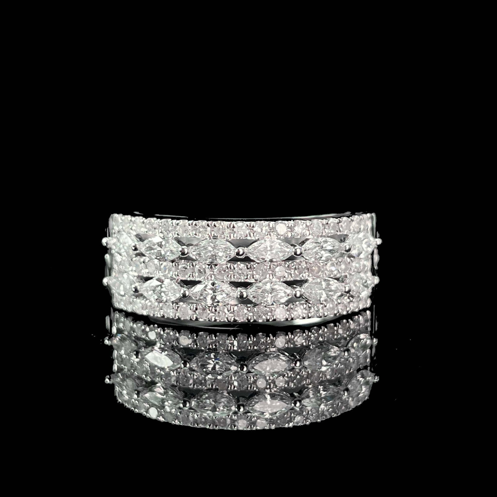 14k Gold 1.1 Ct Natural H Diamond Ring: Ref:230977035 // gold content:14k gold // ring size:7. 25us // // main gemstone:diamond // shape:multiply // carat weight:1. 1ct // clarity grade:vs-si // color:h // treatment:natural // Low