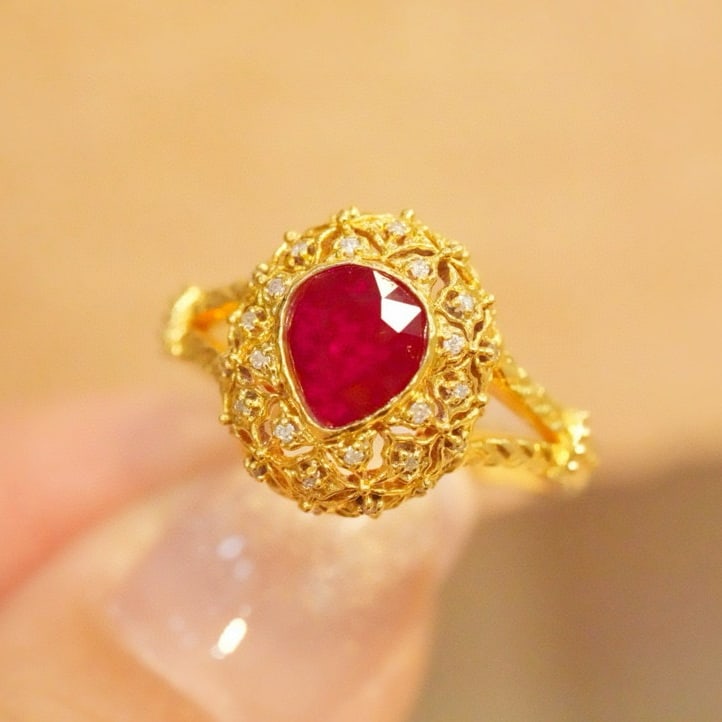 14k Gold 1.21 Ct Natural Ruby & Diamond Ring: Ref:230977033 // gold content:14k gold // ring size:7. 25us // // main gemstone:ruby // shape:pear // carat weight:1. 21ct // color:red // treatment:natural // // adjacent gemstone 2 : diamond //
