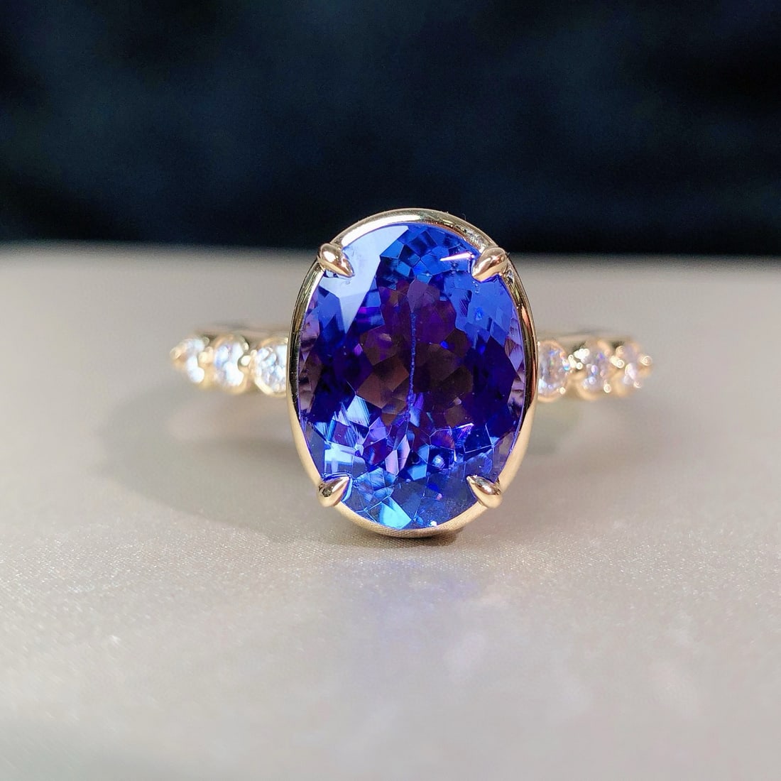 14k Gold 3.11 Ctw Natural Tanzanite & Diamond Ring (1 of 5)