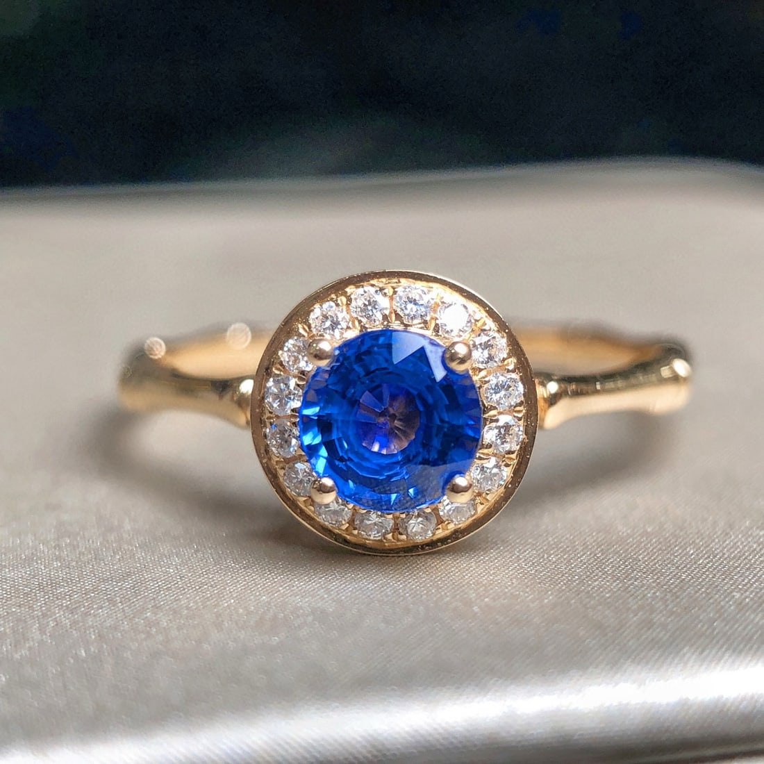 14k Gold 0.62 Ctw Natural Sapphire & Diamond Ring - 2