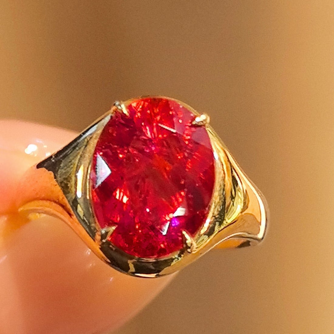 14k Gold 4.6 Ct Natural Tourmaline Ring: Ref:230977089 // gold content:14k gold // ring size:7. 25us // // main gemstone:tourmaline // shape:oval // carat weight:4. 6ct // color:rubellite // treatment:natural // Condition: New Low Estimate: