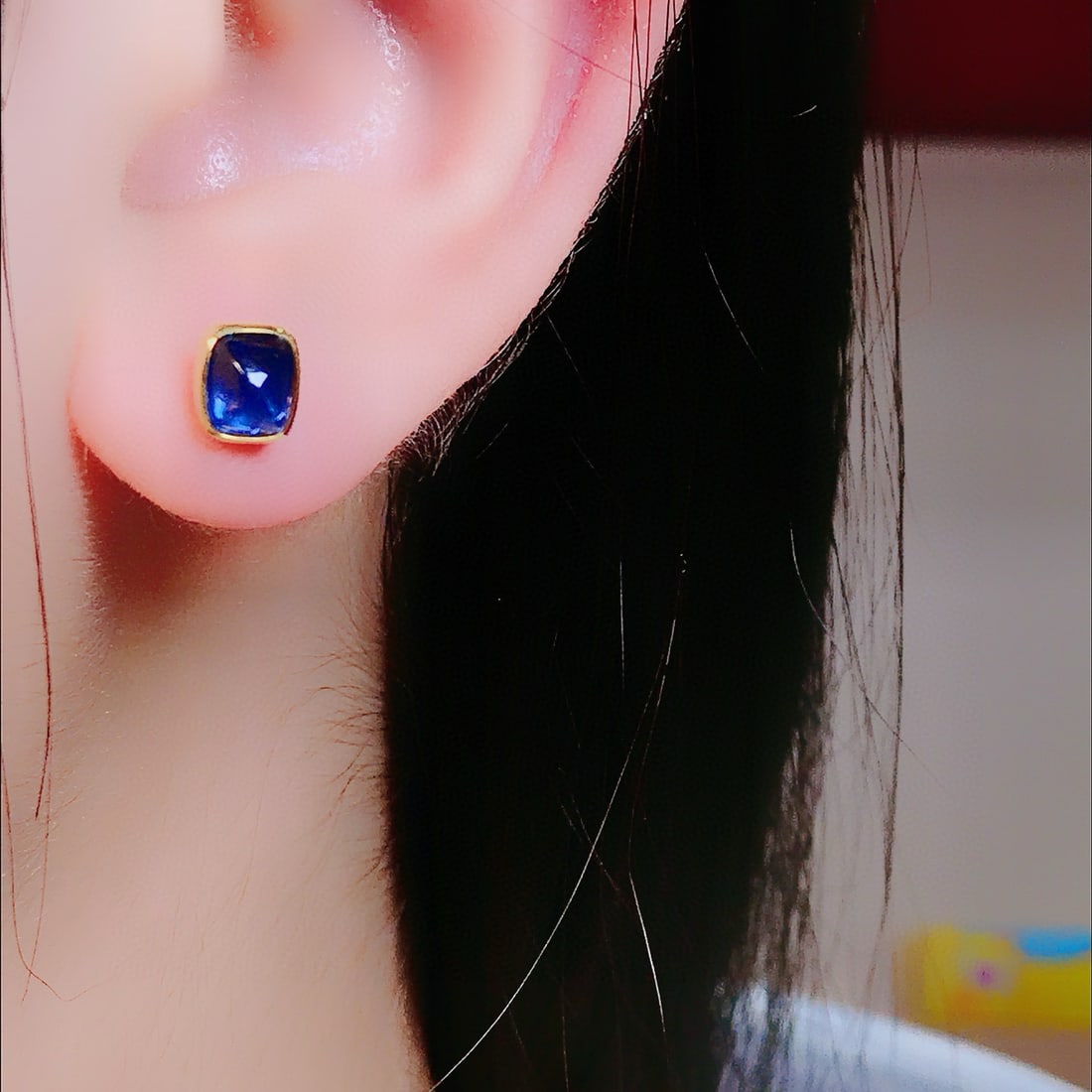 14k Gold 2.05 Ct Natural Sapphire Earrings - 3