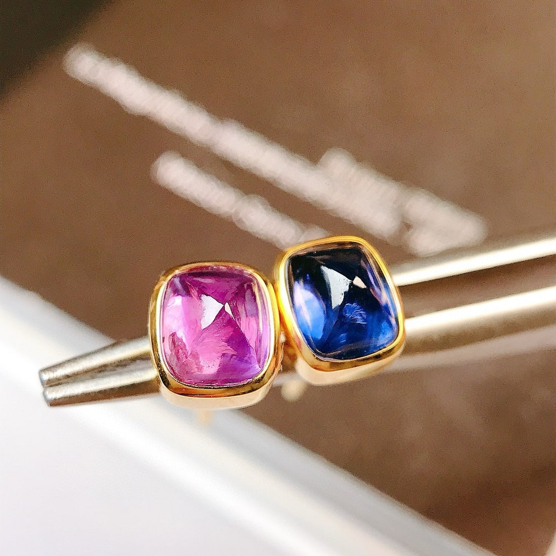 14k Gold 2.05 Ct Natural Sapphire Earrings - 5