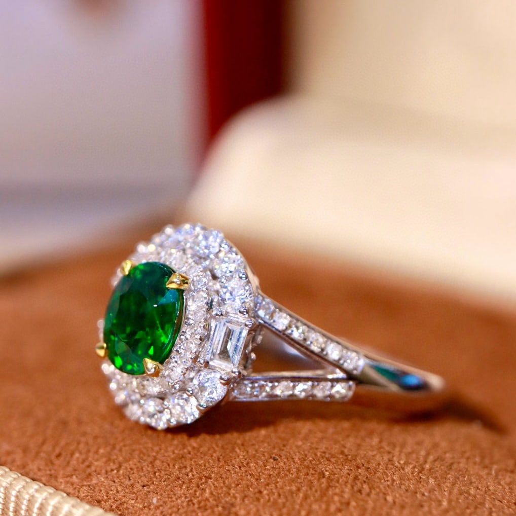 14k Gold 1.39 Ctw Natural Tsavorite & Diamond Ring - 2