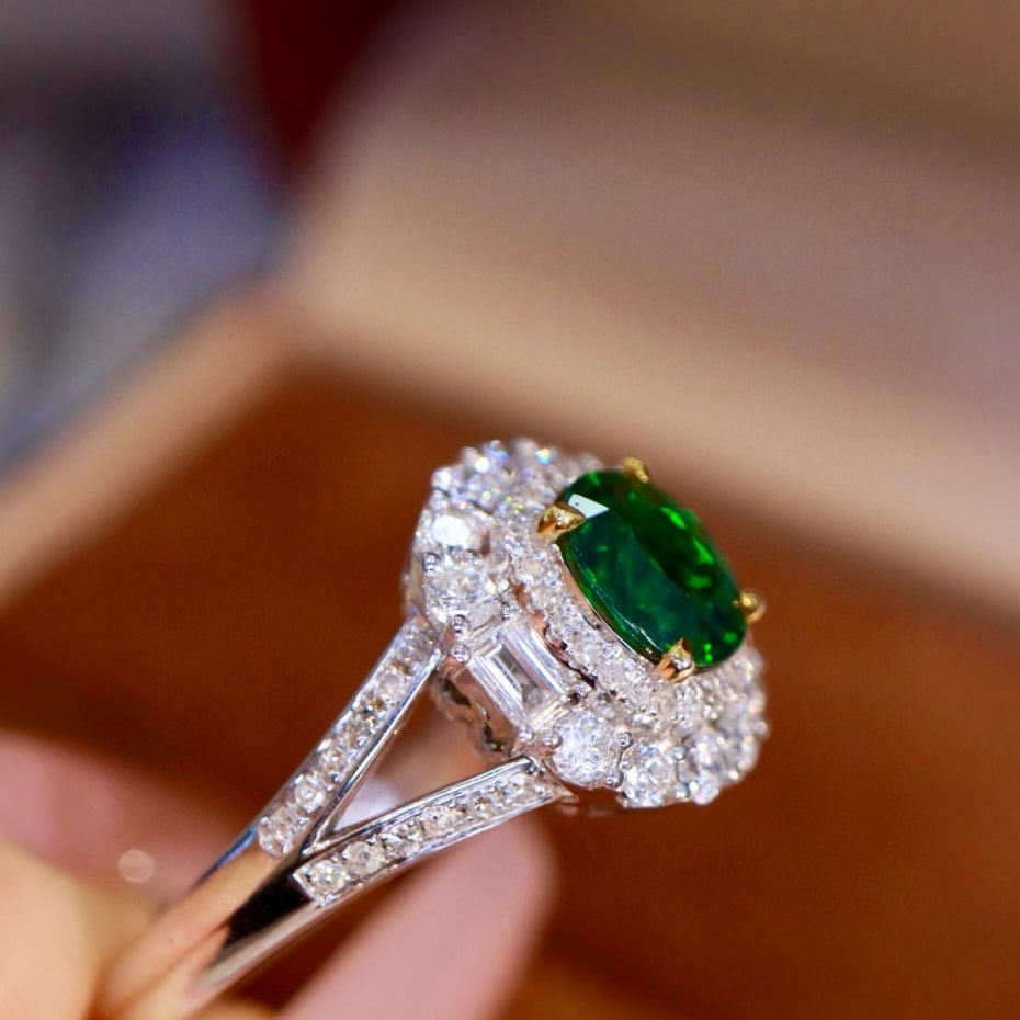 14k Gold 1.39 Ctw Natural Tsavorite & Diamond Ring - 6