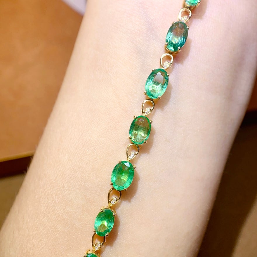 14k Gold 4.24 Ctw Natural Emerald & Diamond Bracelet - 3