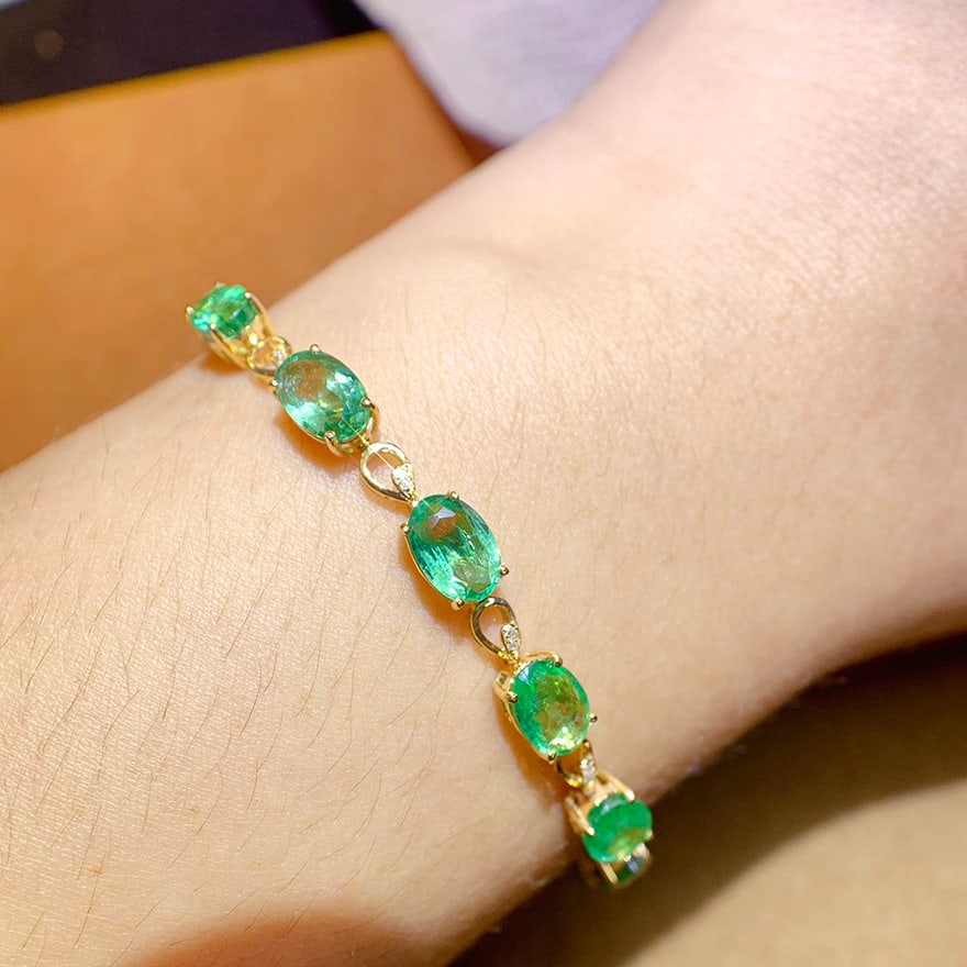 14k Gold 4.24 Ctw Natural Emerald & Diamond Bracelet - 4
