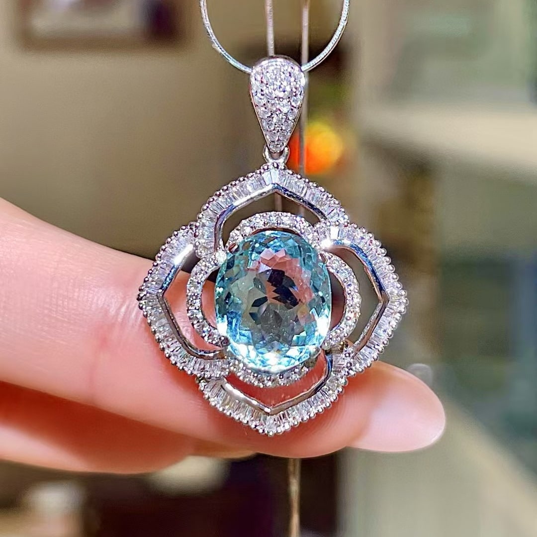 14k Gold 4.9 Ctw Natural Aquamarine & Diamond Pendant( Without Chain ): Ref:230977189 // gold content:14k gold // main gemstone:aquamarine // shape:oval // carat weight:3. 9ct // color:blue // treatment:natural // // adjacent gemstone 2 : diamond // shape:multiply //