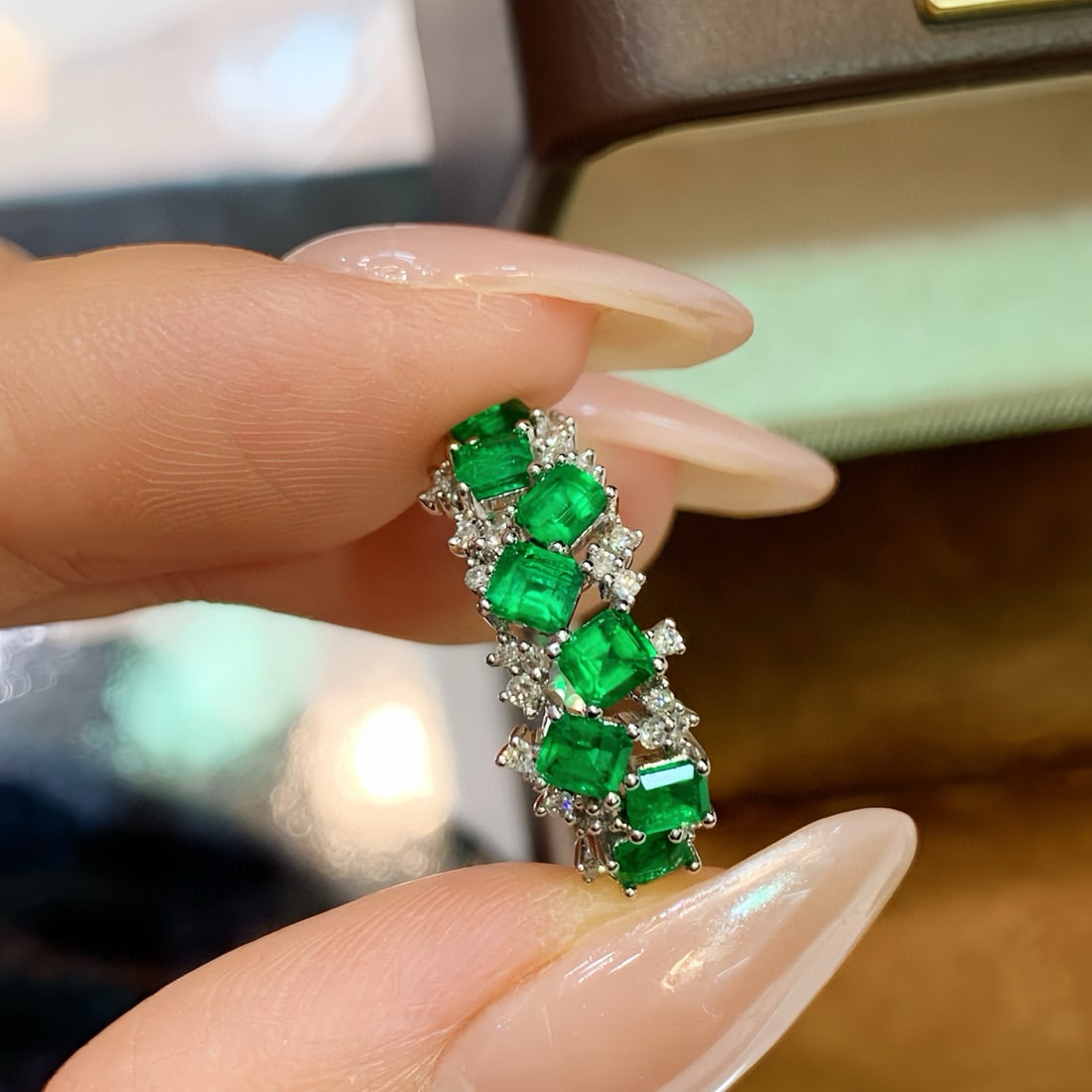 14k Gold 1.07 Ctw Natural Emerald & Diamond Ring - 2