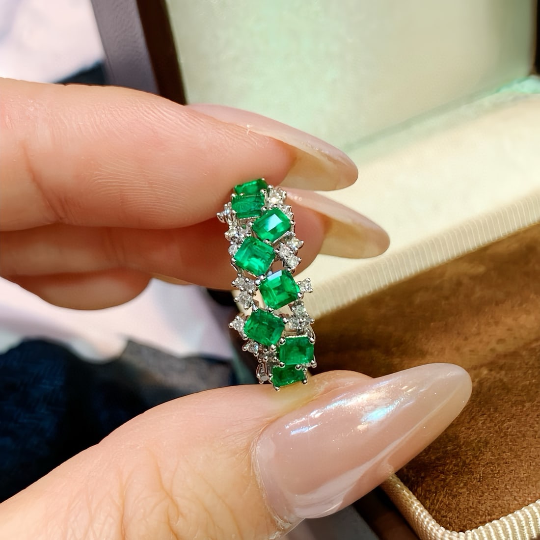 14k Gold 1.07 Ctw Natural Emerald & Diamond Ring - 5