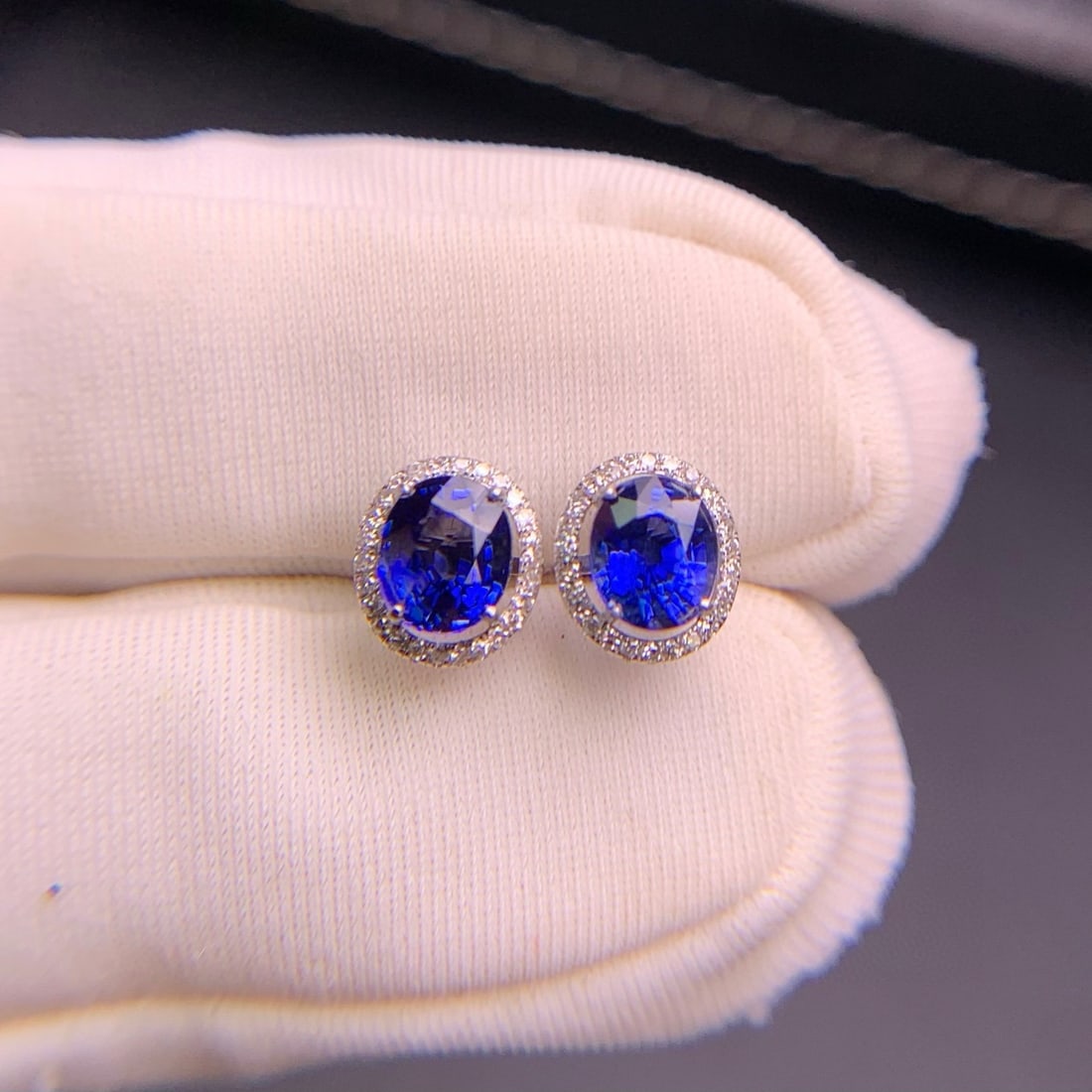 14k Gold 1.35 Ct Natural Sapphire & Diamond Earrings - 8