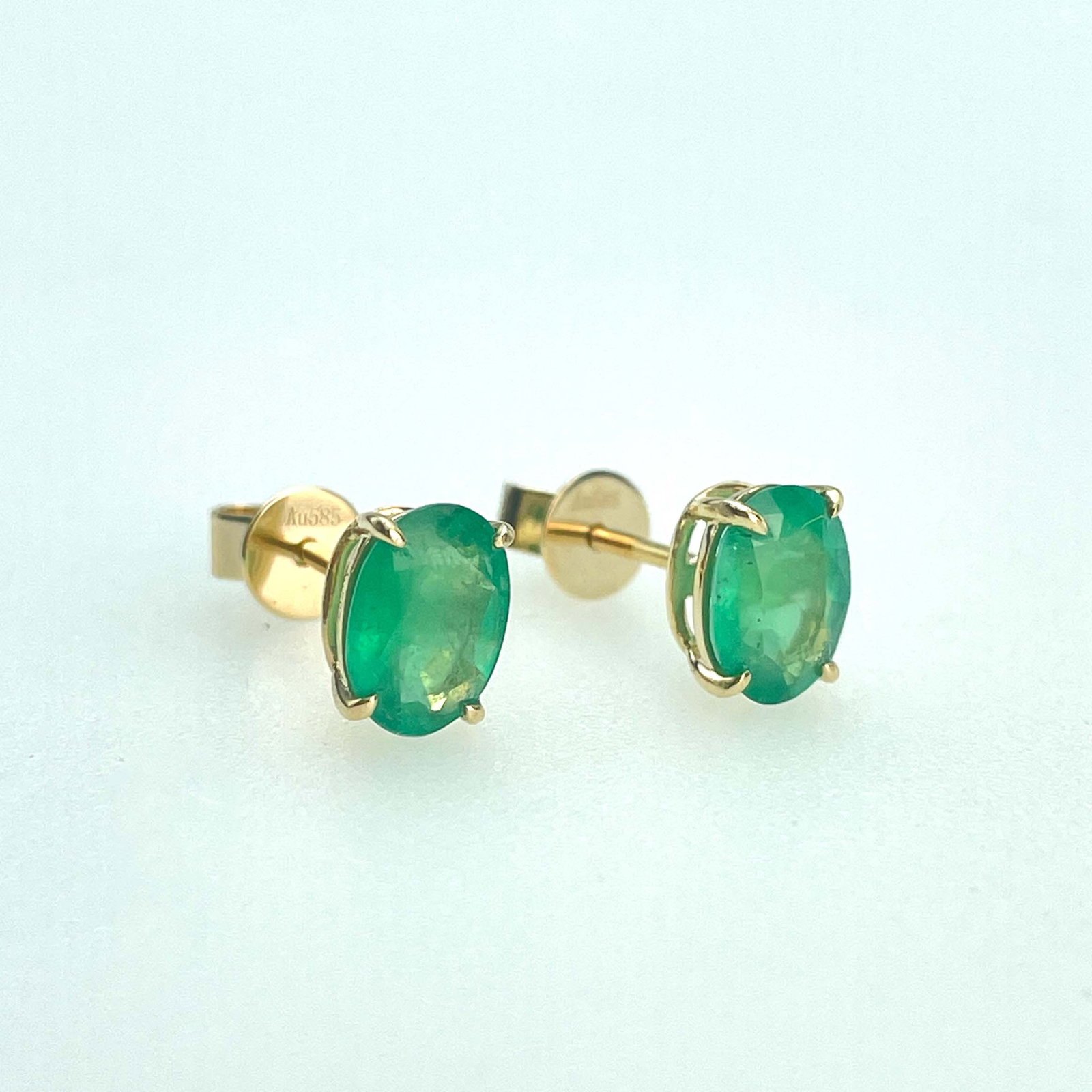 14k Gold 1.07 Ct Natural Emerald Earrings - 2