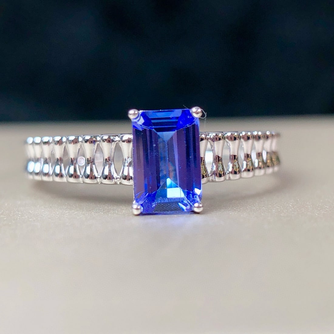 14k Gold 0.62 Ct Natural Tanzanite Ring: Ref:230977194 // gold content:14k gold // ring size:7. 25us // // main gemstone:tanzanite // shape:emerald // carat weight:0. 62ct // color:blue // treatment:natural // Condition: New Low Estimate: