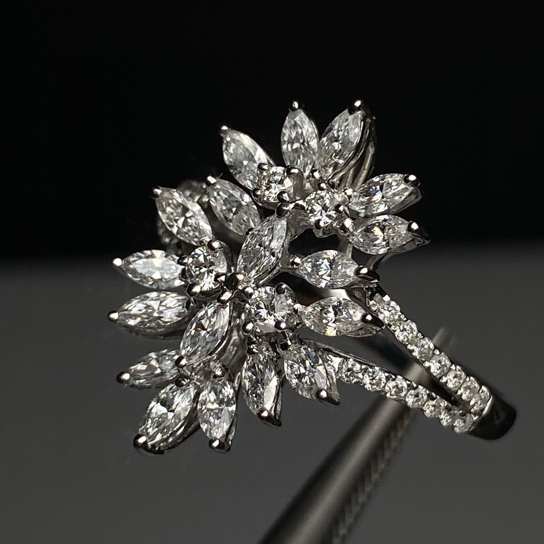 14k Gold 1.35 Ct Natural H Diamond Ring - 5