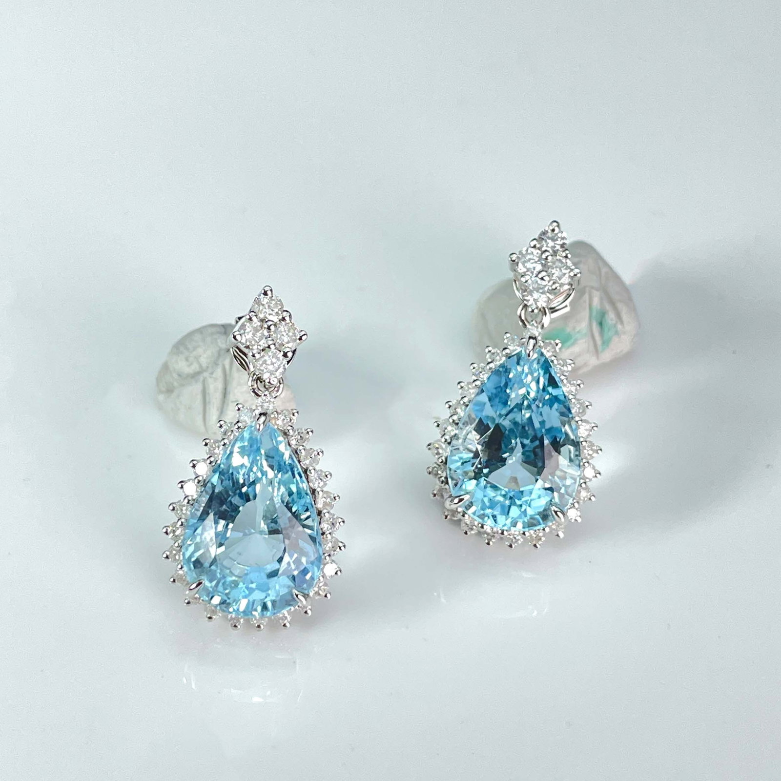 14k Gold 7.19 Ctw Natural Aquamarine & Diamond Earrings - 2