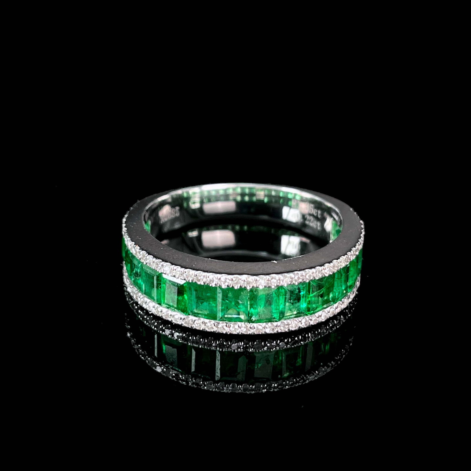 14k Gold 1.65 Ct Natural Emerald & Diamond Ring: Ref:230977243 // gold content:14k gold // ring size:7. 25us // // main gemstone:emerald // shape:baguette // carat weight:1. 65ct // color:green // treatment:natural // // adjacent gemstone 2 :