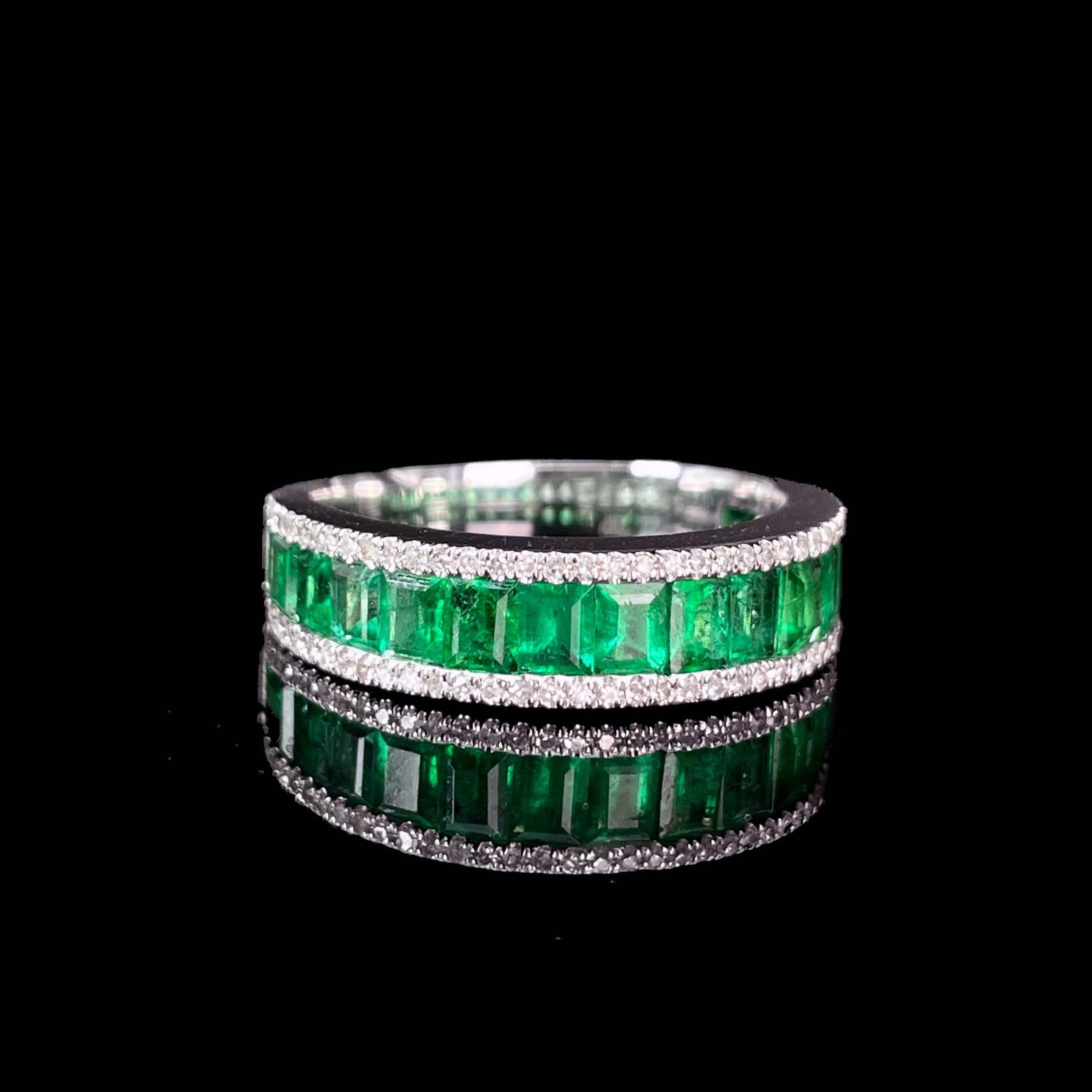 14k Gold 1.65 Ct Natural Emerald & Diamond Ring - 3