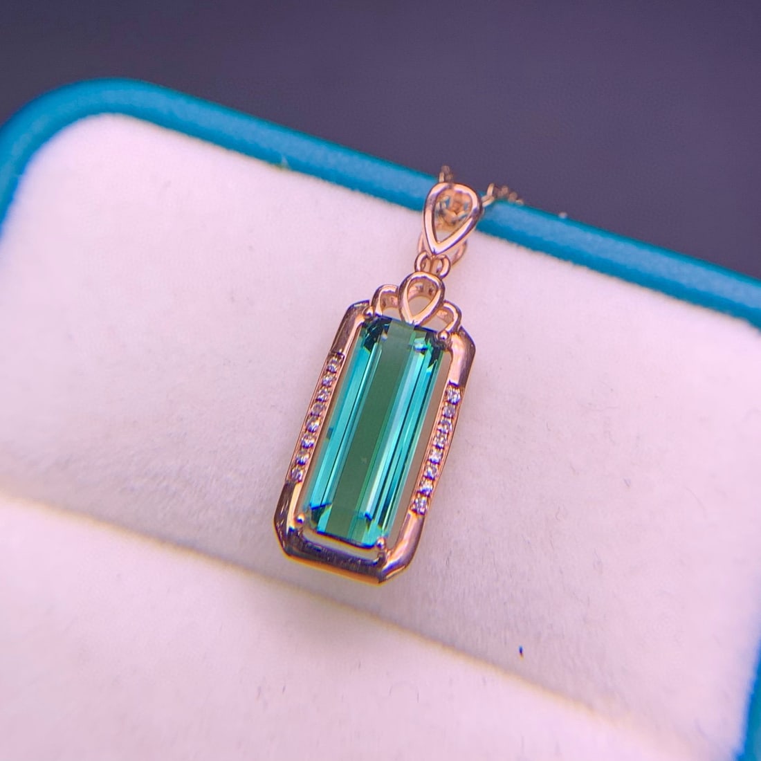 14k Gold 1.8 Ct Natural Tourmaline & Diamond Pendant( Without Chain ) - 3