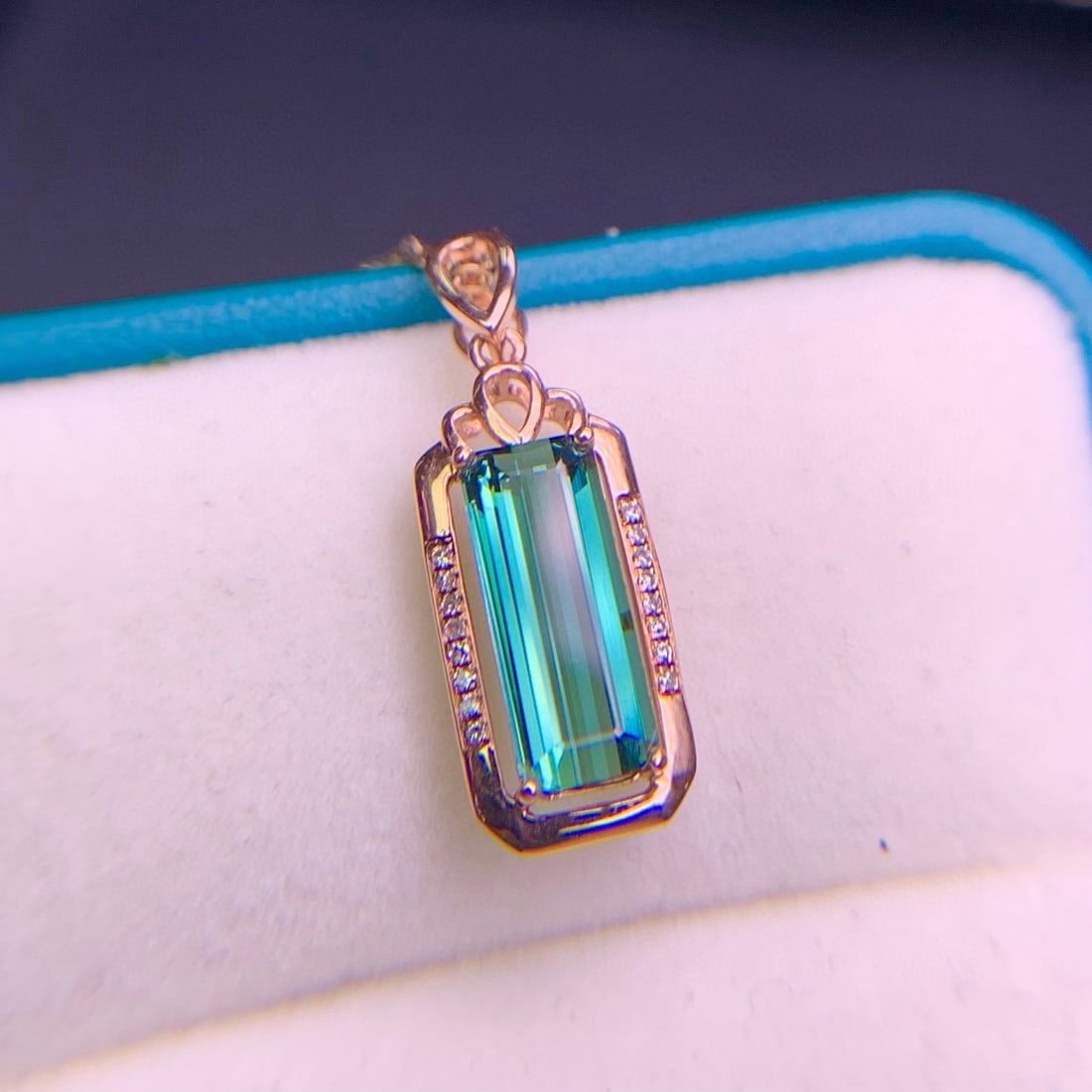 14k Gold 1.8 Ct Natural Tourmaline & Diamond Pendant( Without Chain ) - 7