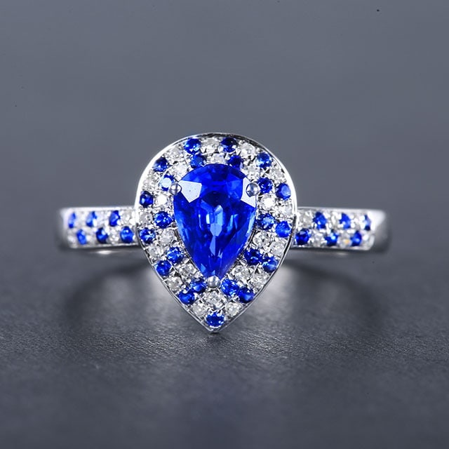 14k Gold 1.06 Ctw Natural Sapphire & Diamond Ring: Ref:230978012 // gold content:14k gold // ring size:7. 25us // // main gemstone:sapphire // shape:multiply // carat weight:0. 96ct // color:cornflower blue // treatment:natural // // adjacent